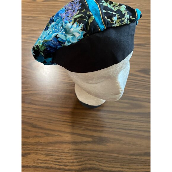 Assorted hair bonnets, head coverings and hairband - Picture 2 of 16